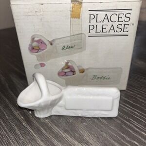 Set of 4 Vintage Two's Company Inc. Porcelain Flower Basket Place-card holders